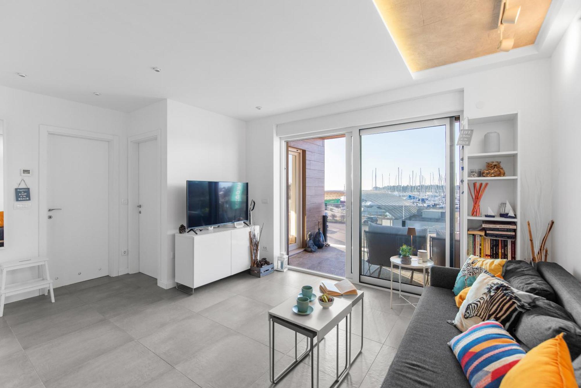 Apartments Mia Novigrad  Екстер'єр фото